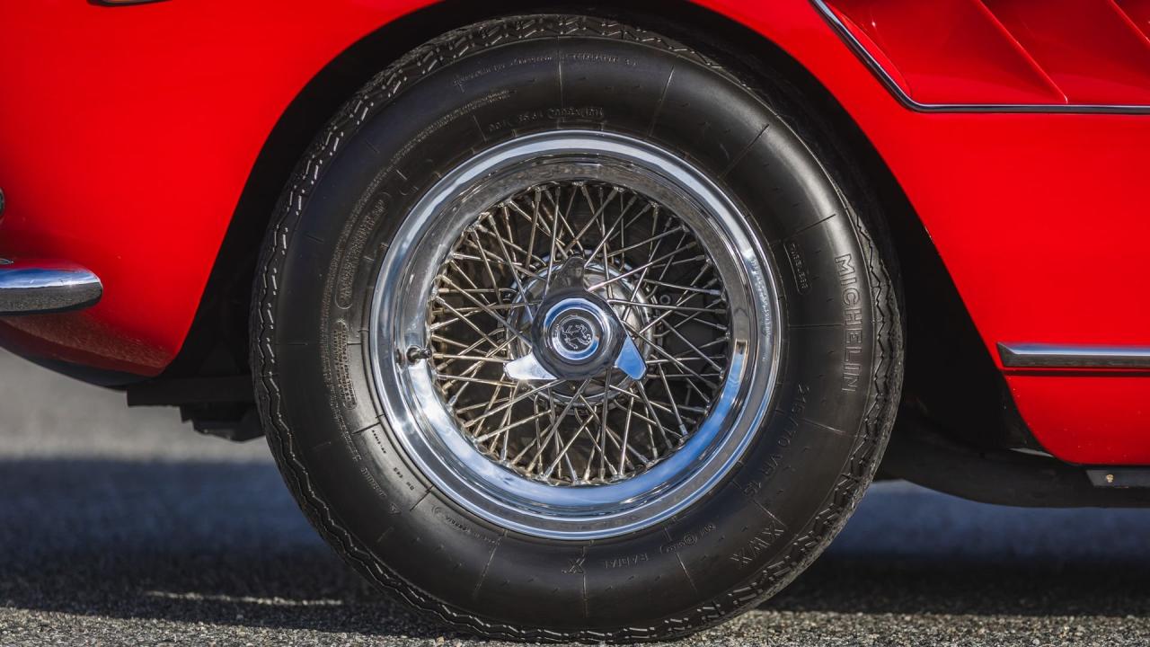 1967 Ferrari 330 GT 2+2 Series II