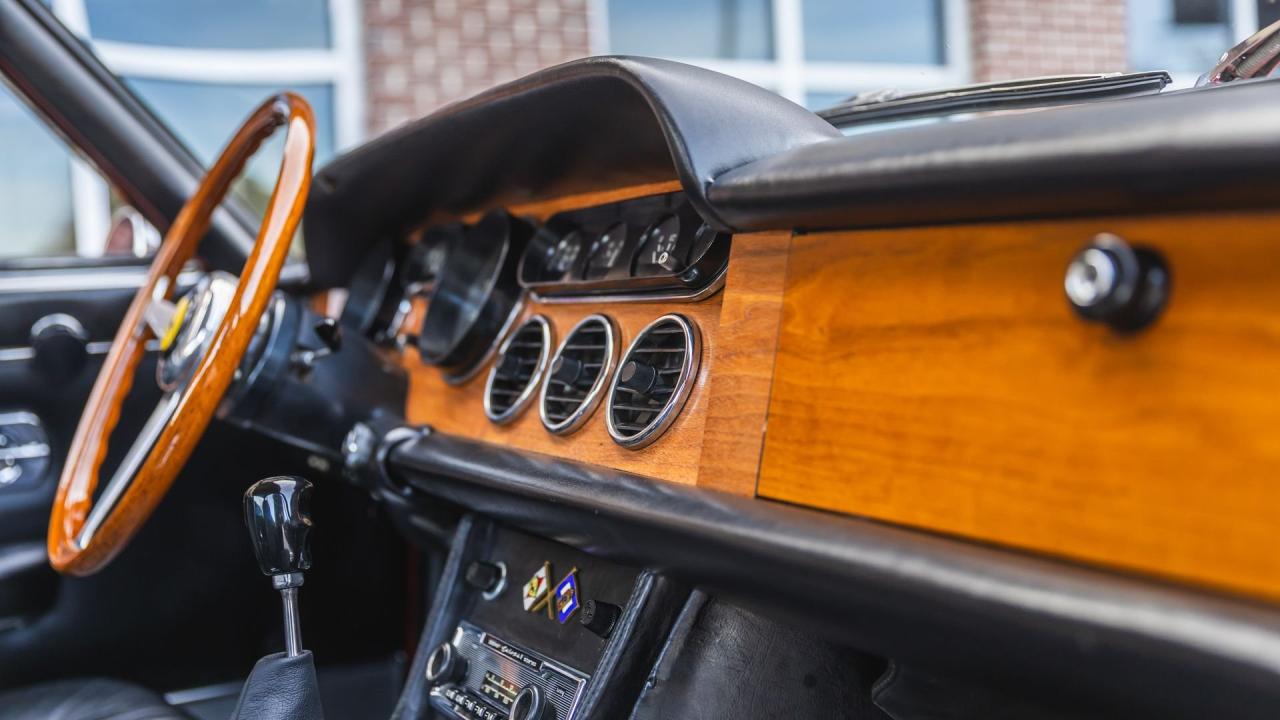 1967 Ferrari 330 GT 2+2 Series II