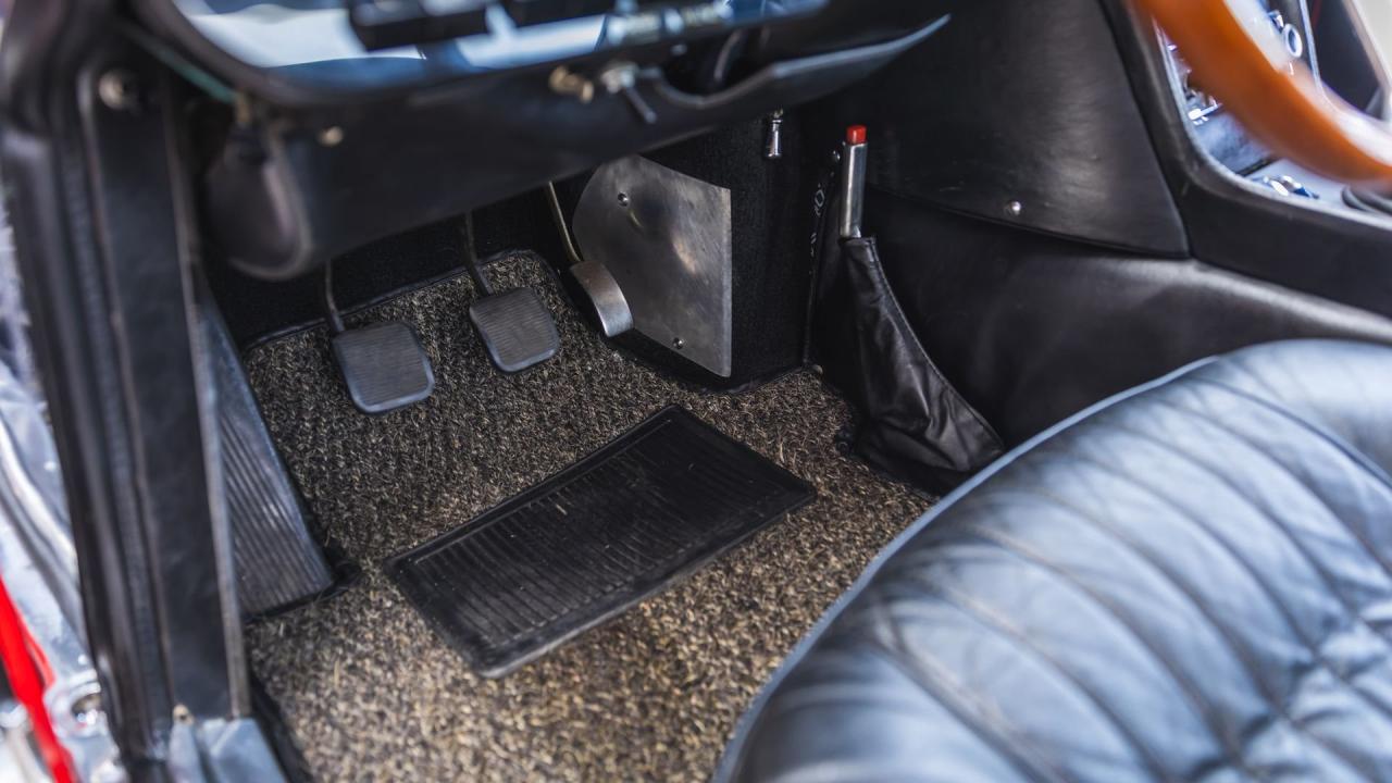 1967 Ferrari 330 GT 2+2 Series II