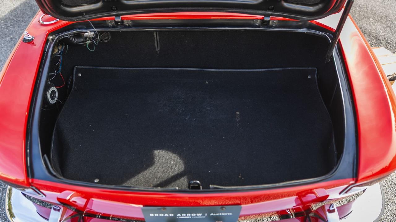 1967 Ferrari 330 GT 2+2 Series II