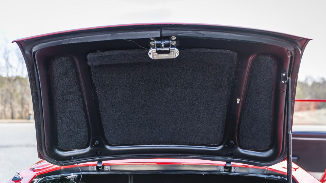 1967 Ferrari 330 GT 2+2 Series II