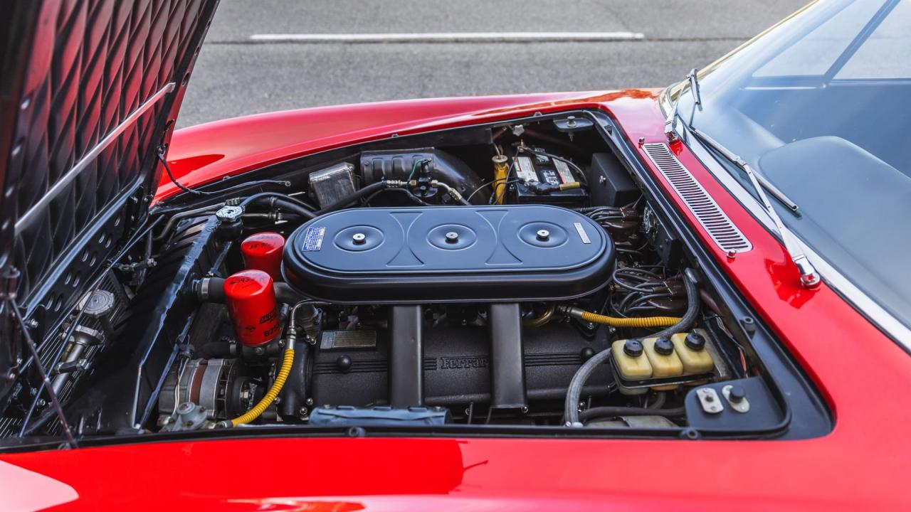1967 Ferrari 330 GT 2+2 Series II