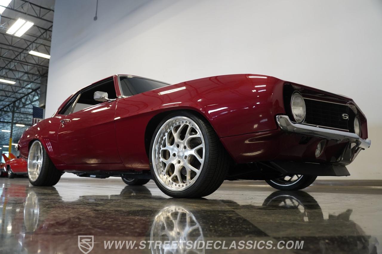 1969 Chevrolet Camaro SS Tribute Restomod