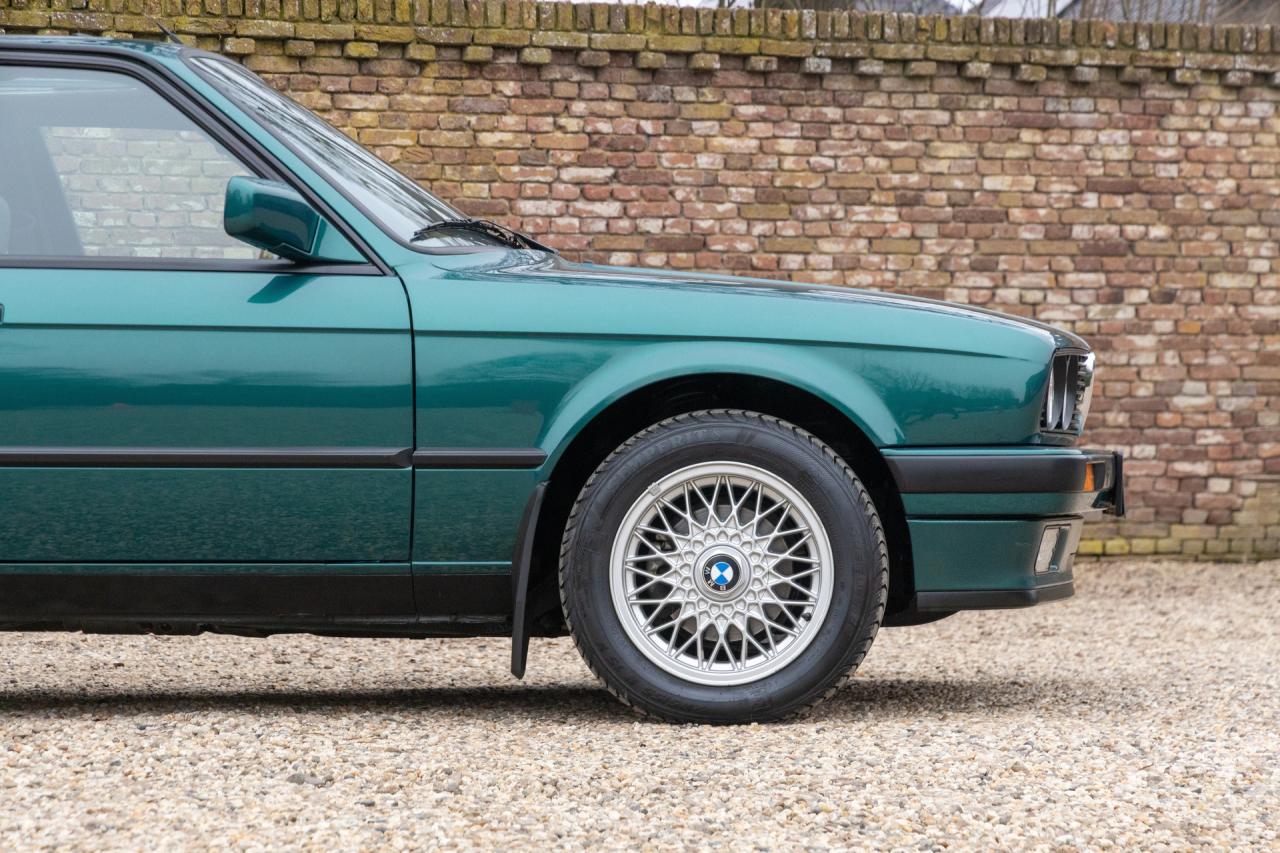1993 BMW 316i Touring &ldquo;Design (Individual) Edition&rdquo; with 47.000 kms