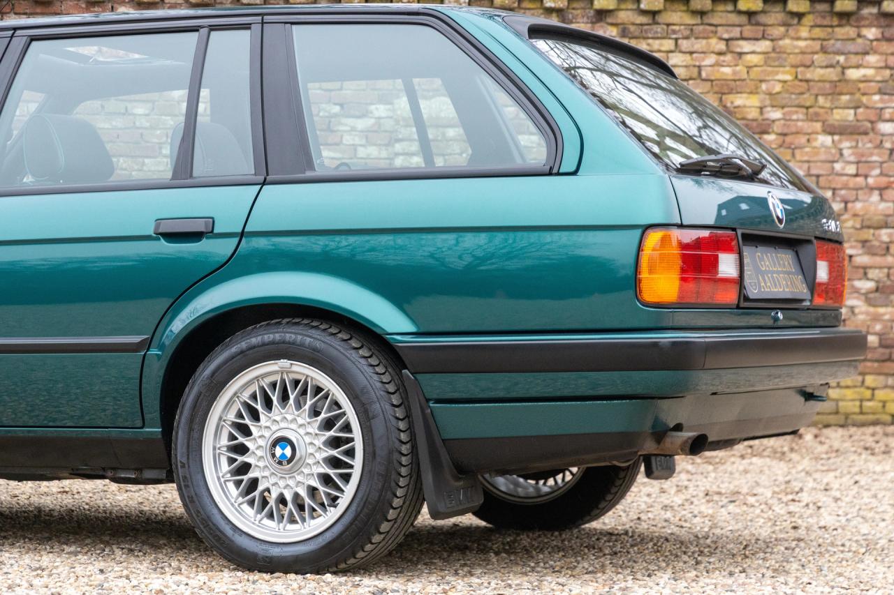 1993 BMW 316i Touring &ldquo;Design (Individual) Edition&rdquo; with 47.000 kms