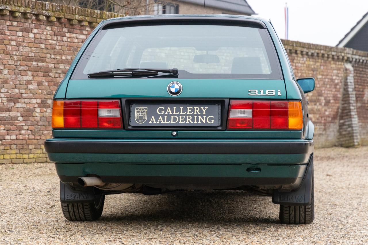 1993 BMW 316i Touring &ldquo;Design (Individual) Edition&rdquo; with 47.000 kms