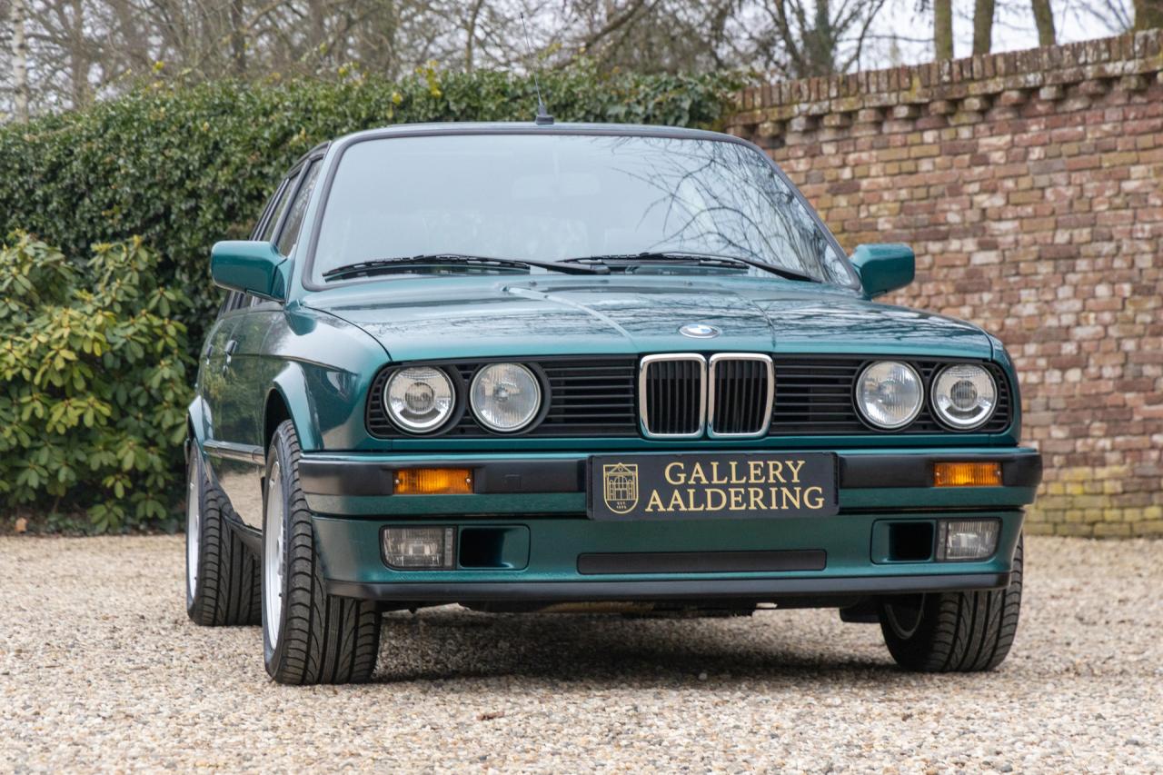 1993 BMW 316i Touring &ldquo;Design (Individual) Edition&rdquo; with 47.000 kms