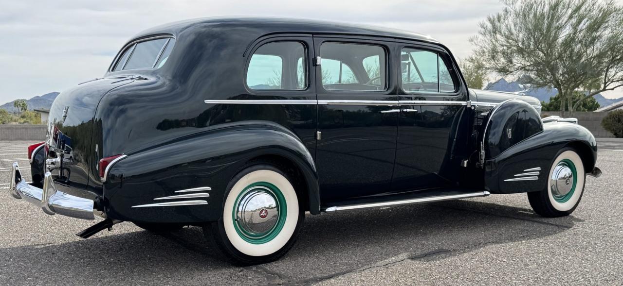 1940 Cadillac Model 9033