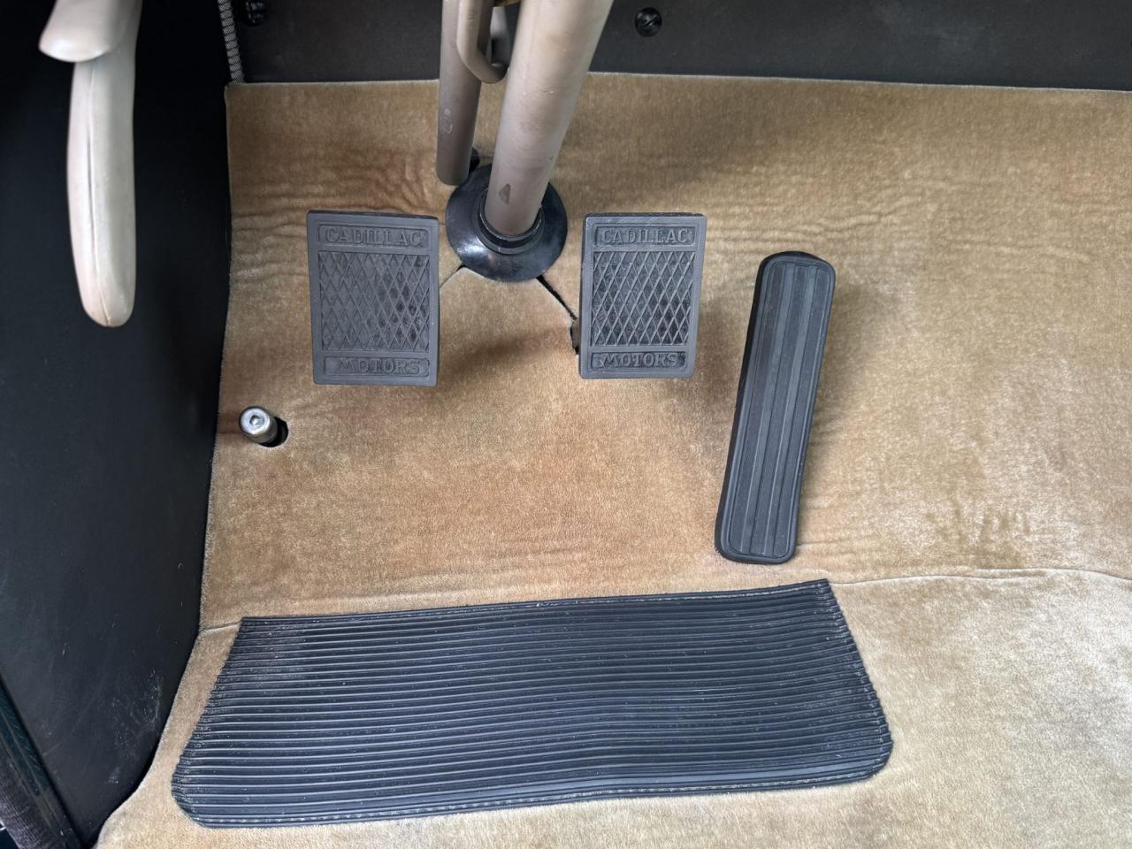 1940 Cadillac Model 9033