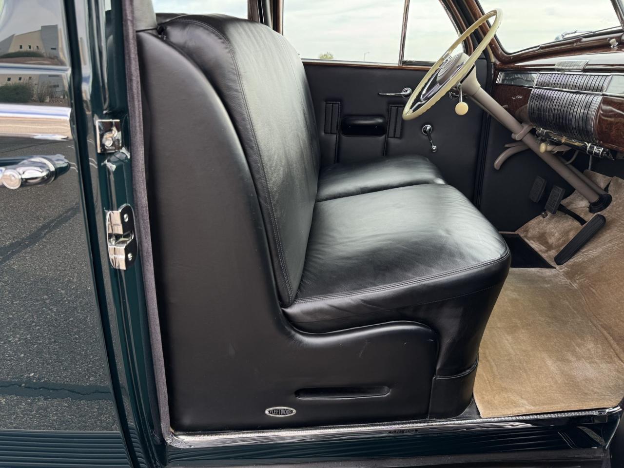 1940 Cadillac Model 9033