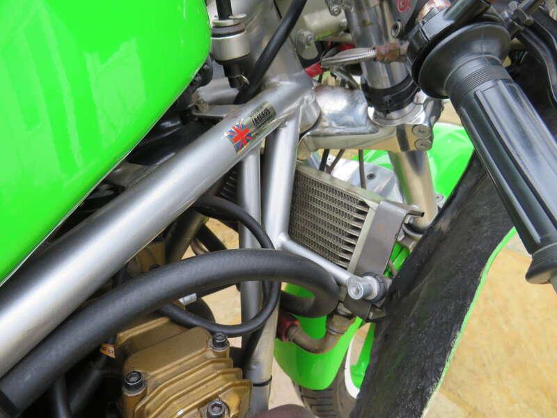 1985 HARRIS KAWASAKI RACE BIKE