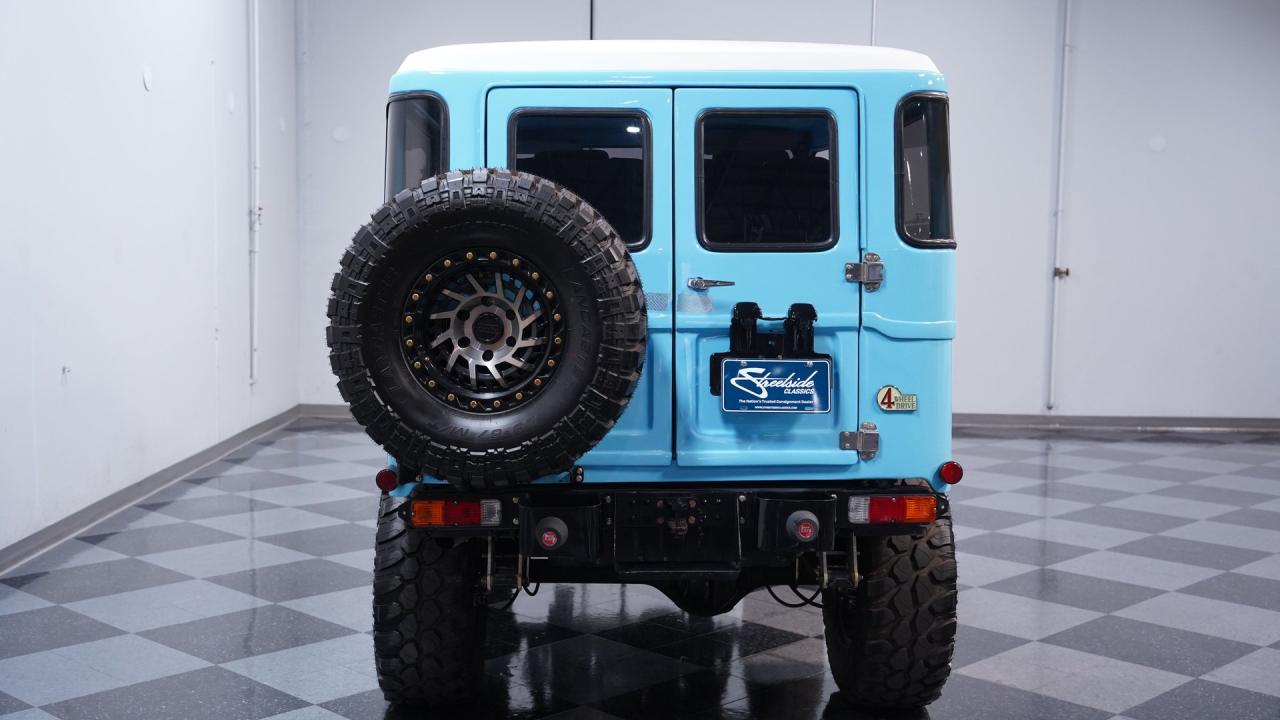 1976 Toyota Land Cruiser FJ40 Restomod
