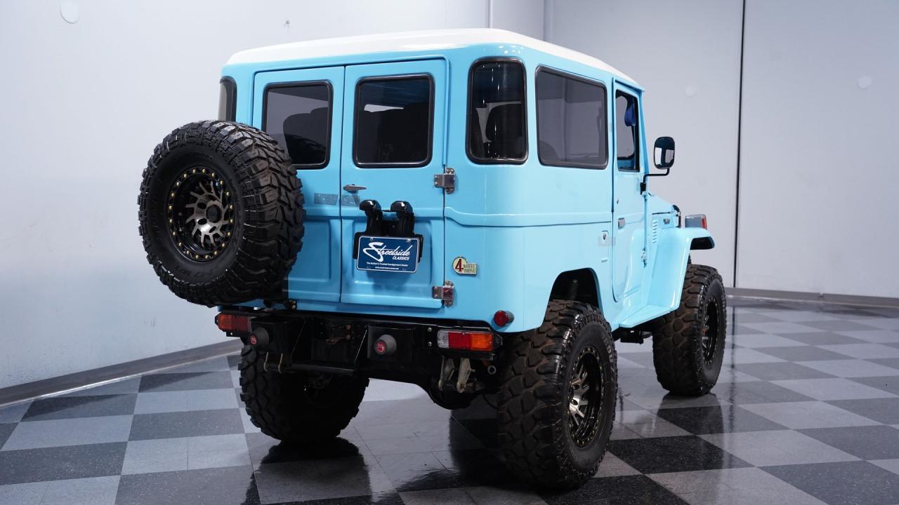 1976 Toyota Land Cruiser FJ40 Restomod