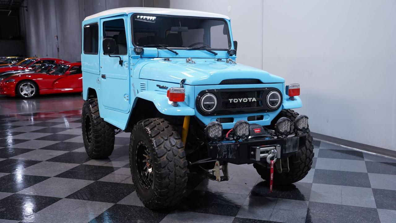 1976 Toyota Land Cruiser FJ40 Restomod
