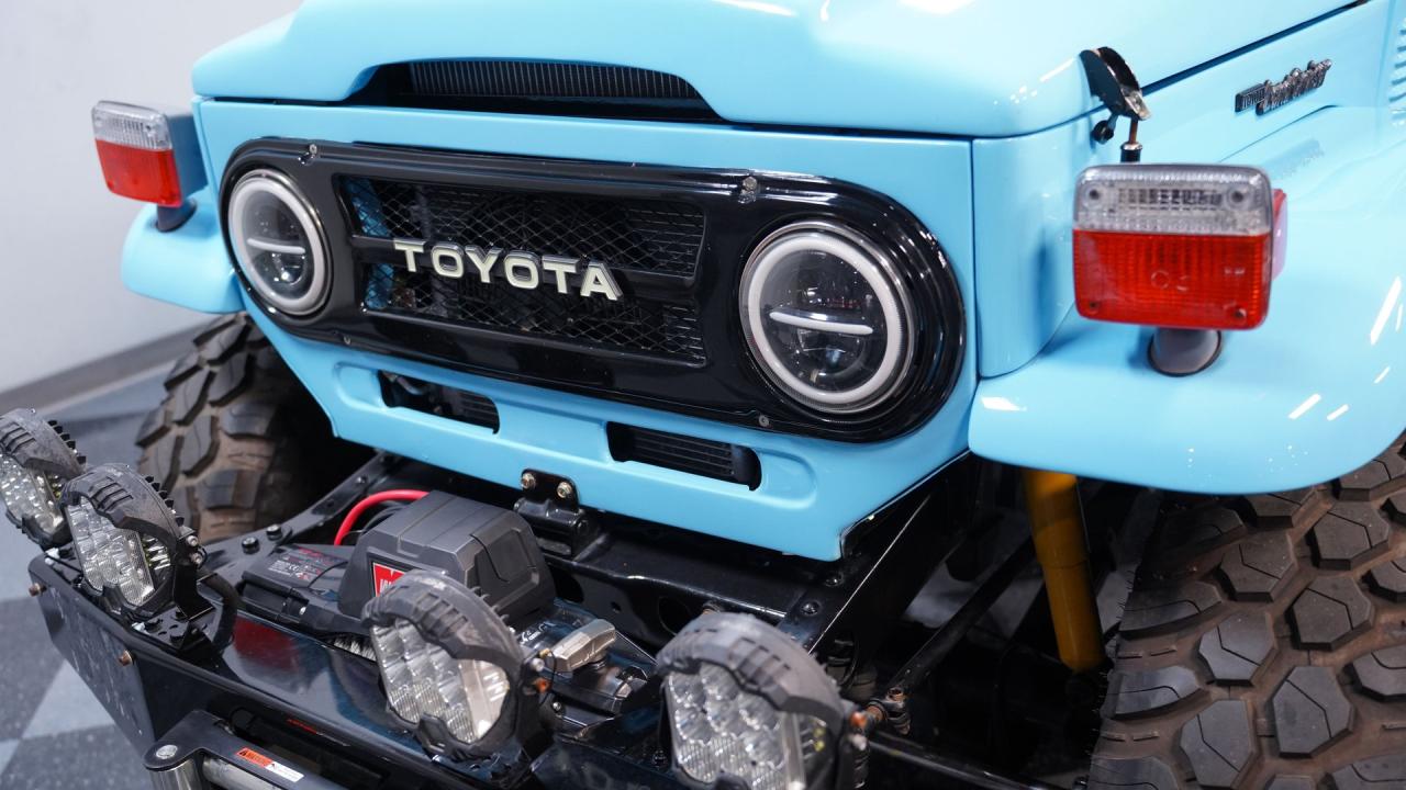1976 Toyota Land Cruiser FJ40 Restomod
