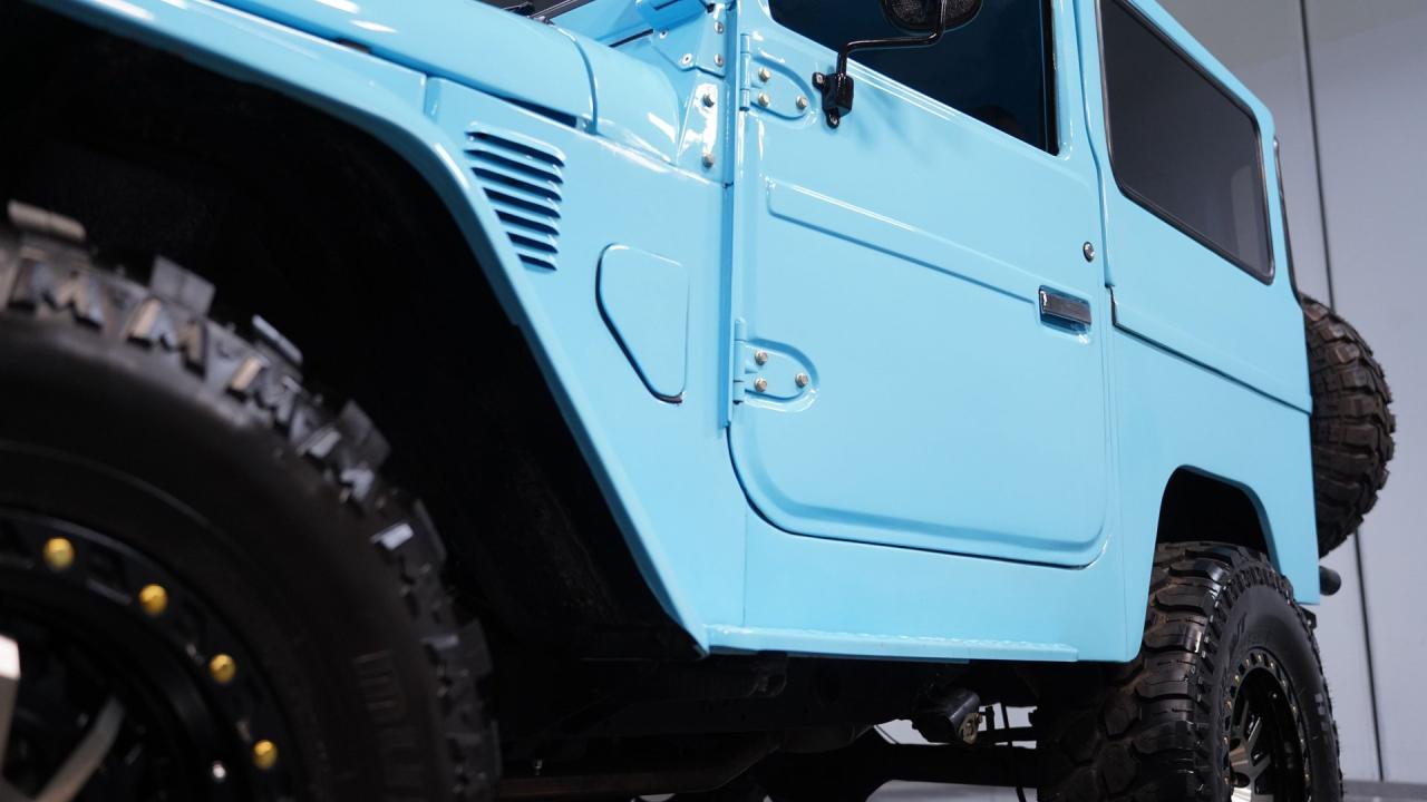 1976 Toyota Land Cruiser FJ40 Restomod