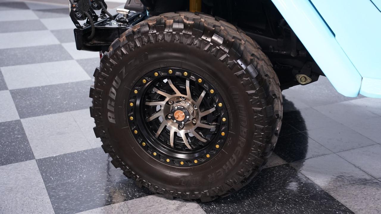 1976 Toyota Land Cruiser FJ40 Restomod