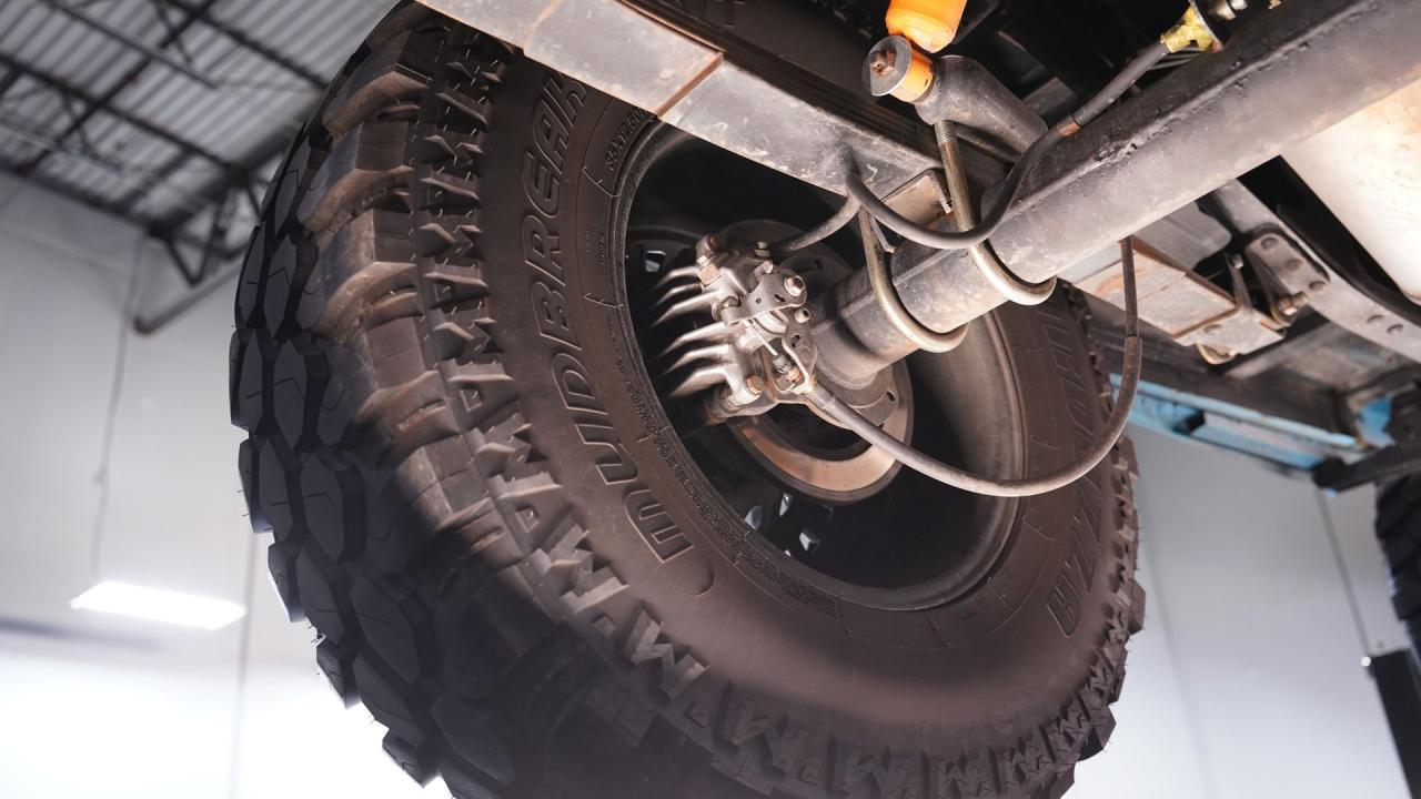 1976 Toyota Land Cruiser FJ40 Restomod