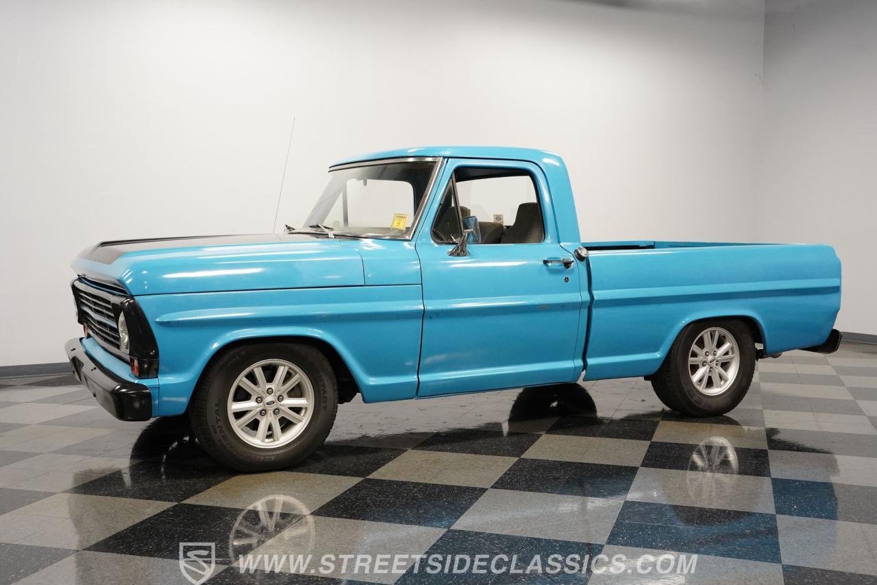 1967 Ford F-100