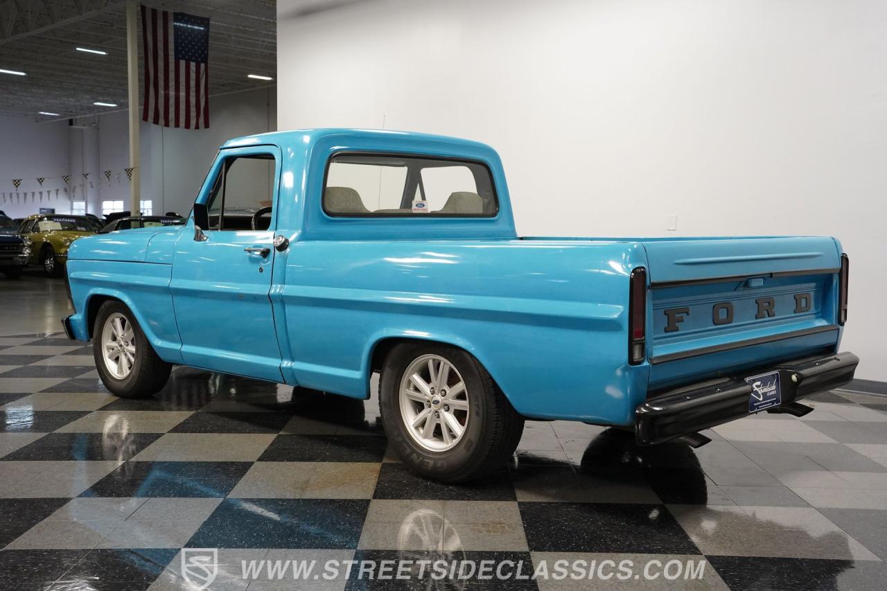 1967 Ford F-100