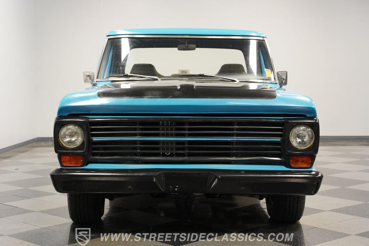 1967 Ford F-100