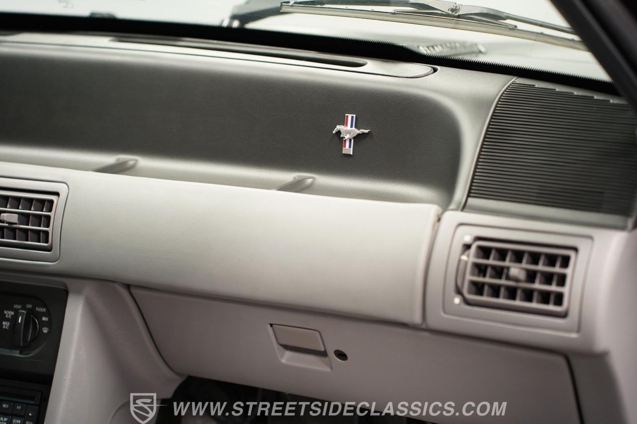 1993 Ford Mustang Cobra SVT