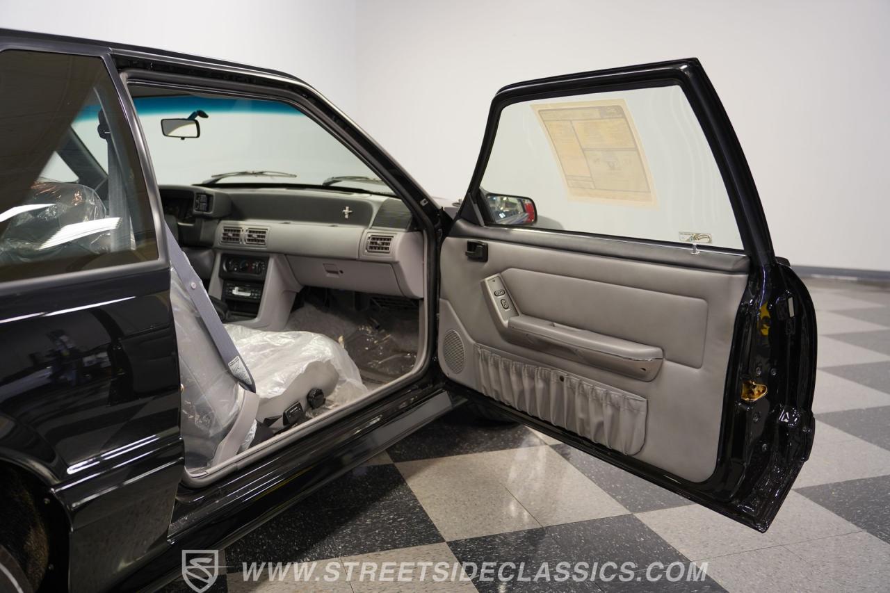 1993 Ford Mustang Cobra SVT