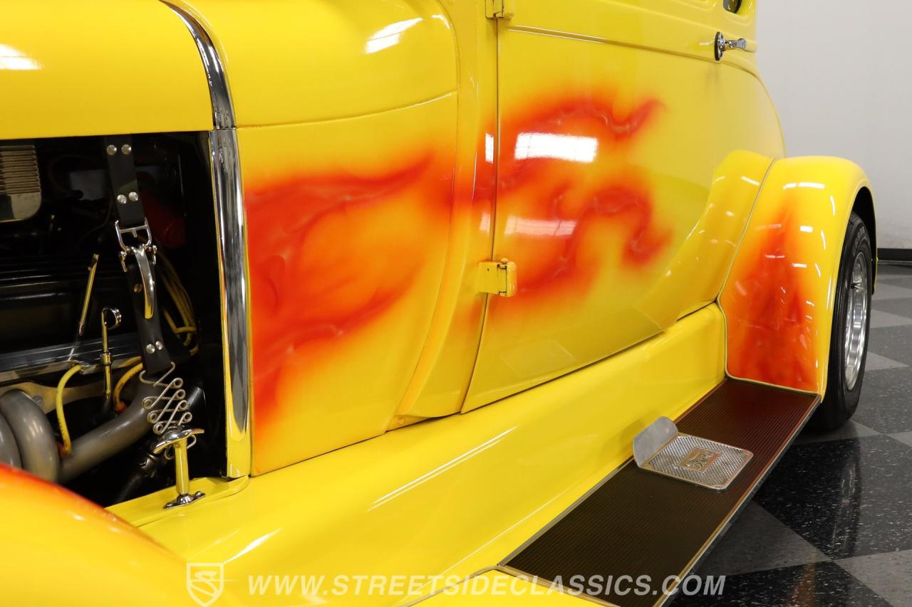 1929 Ford 5-Window Coupe