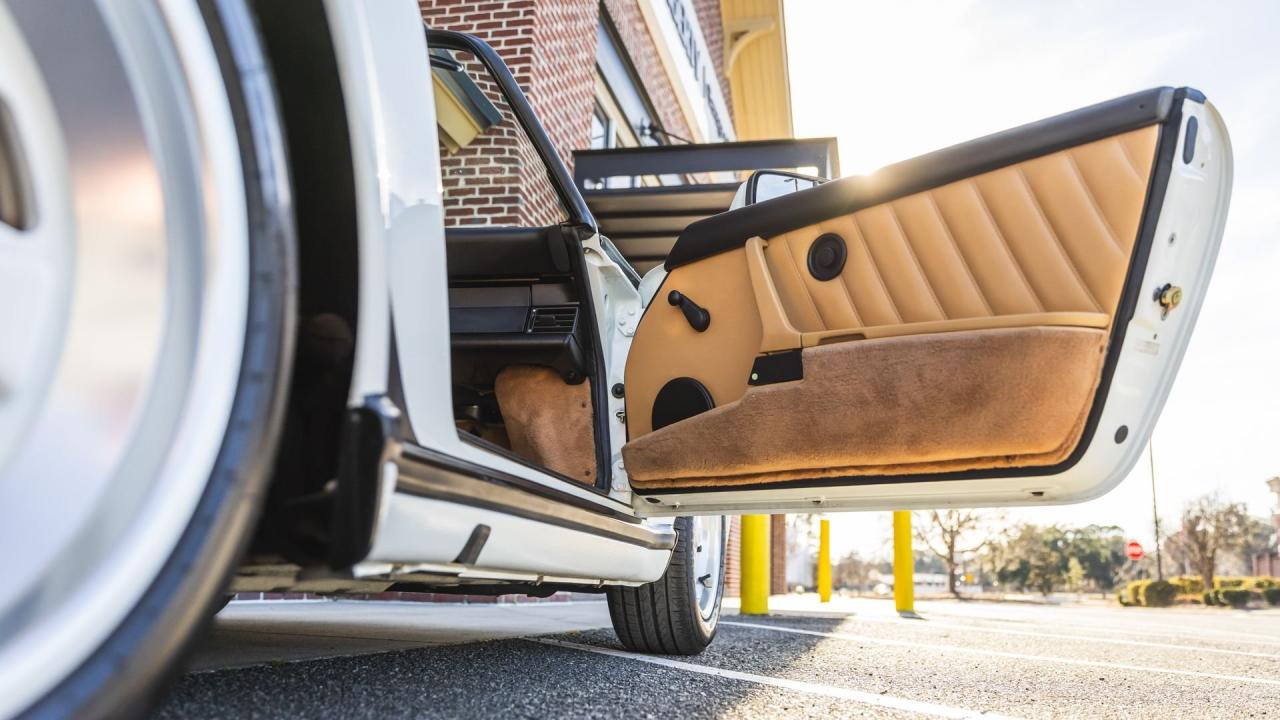 1989 Porsche 911 Speedster