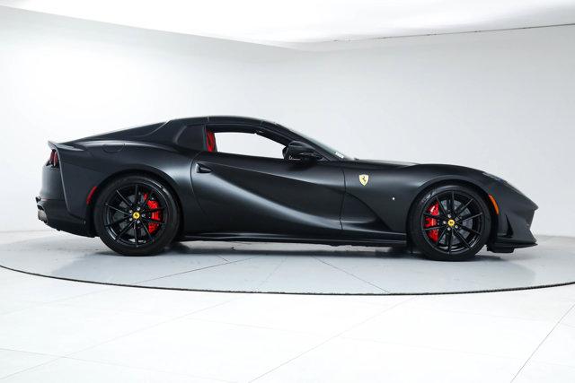 2022 Ferrari 812 GTS