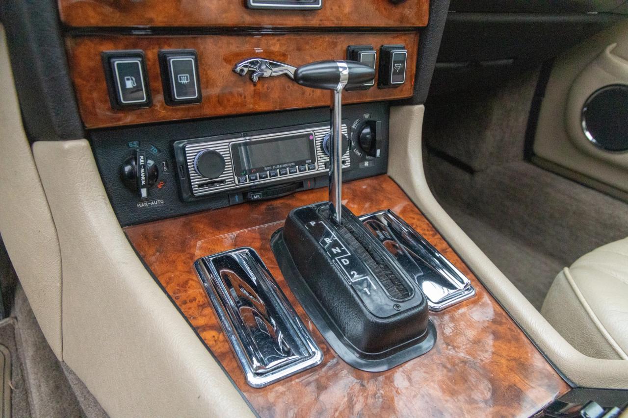 1987 Jaguar XJ12 Sovereign &ldquo;The timeless XJ series&rdquo;
