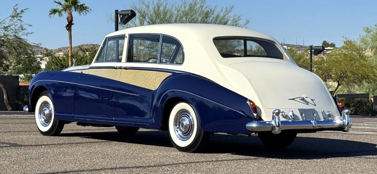 1965 Rolls - Royce Phantom V