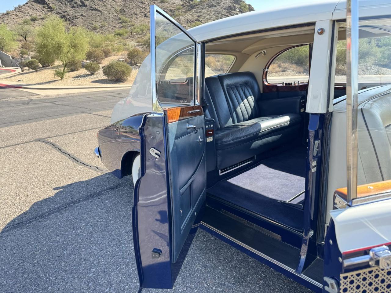 1965 Rolls - Royce Phantom V