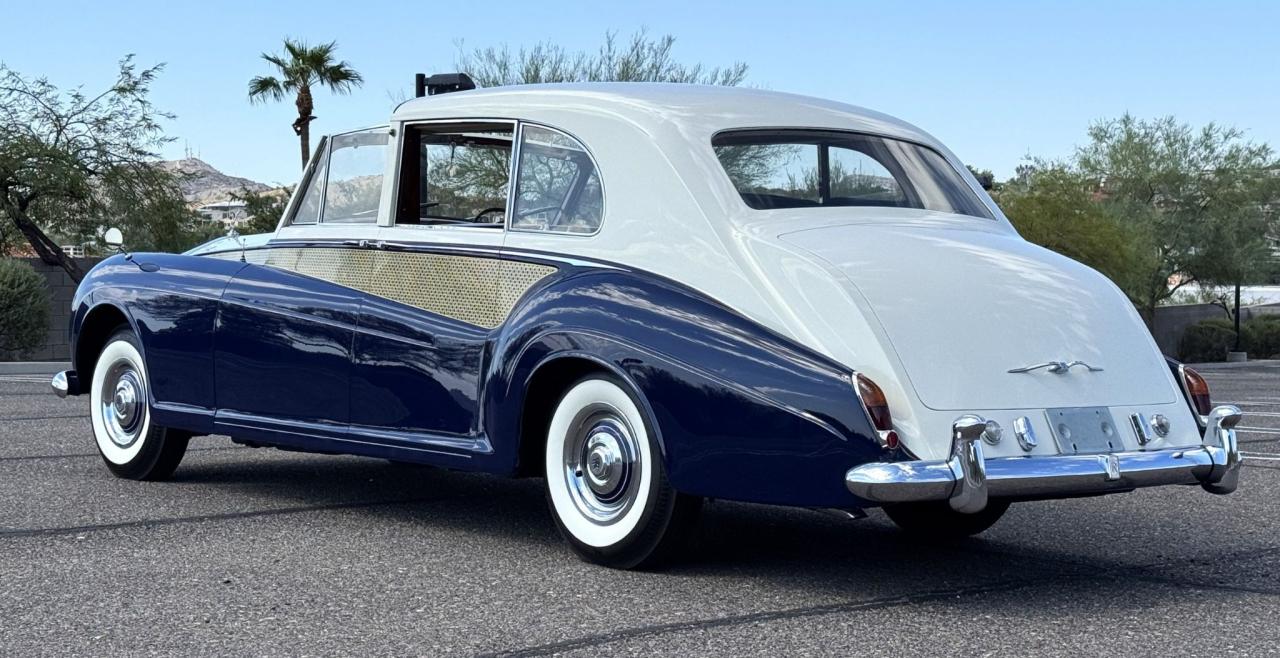 1965 Rolls - Royce Phantom V