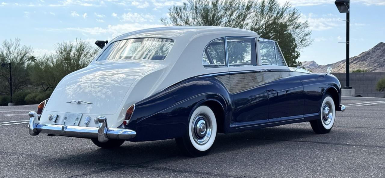 1965 Rolls - Royce Phantom V