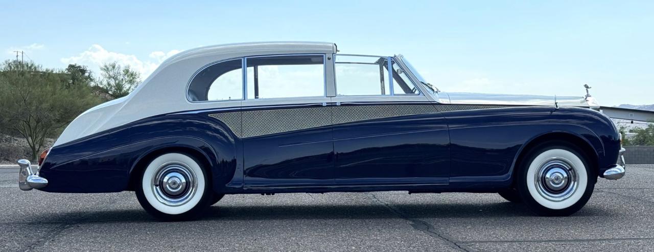 1965 Rolls - Royce Phantom V