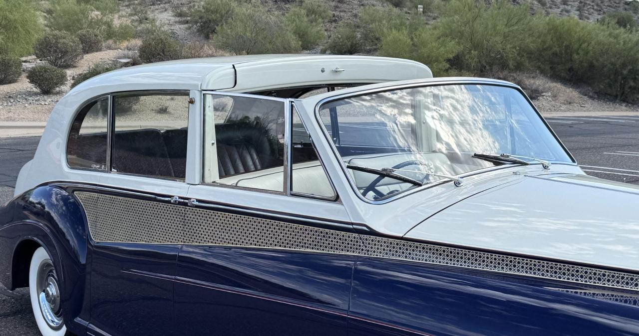 1965 Rolls - Royce Phantom V