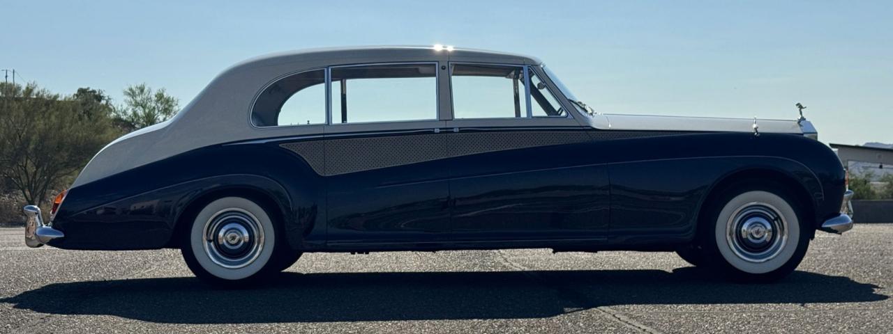 1965 Rolls - Royce Phantom V