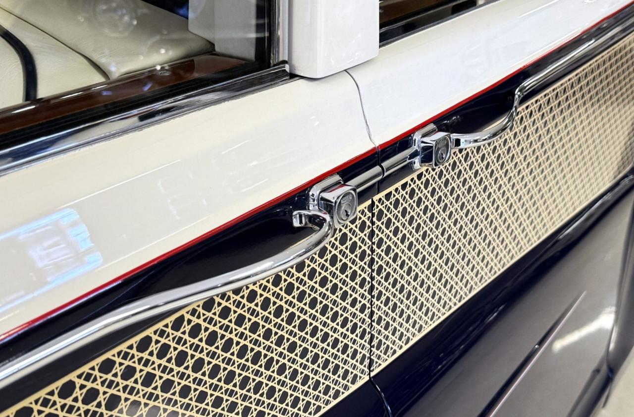 1965 Rolls - Royce Phantom V