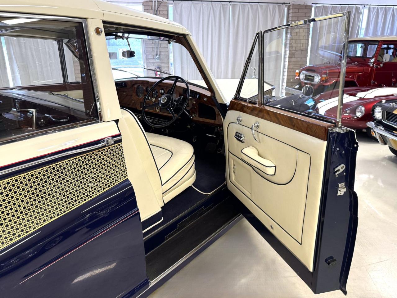 1965 Rolls - Royce Phantom V
