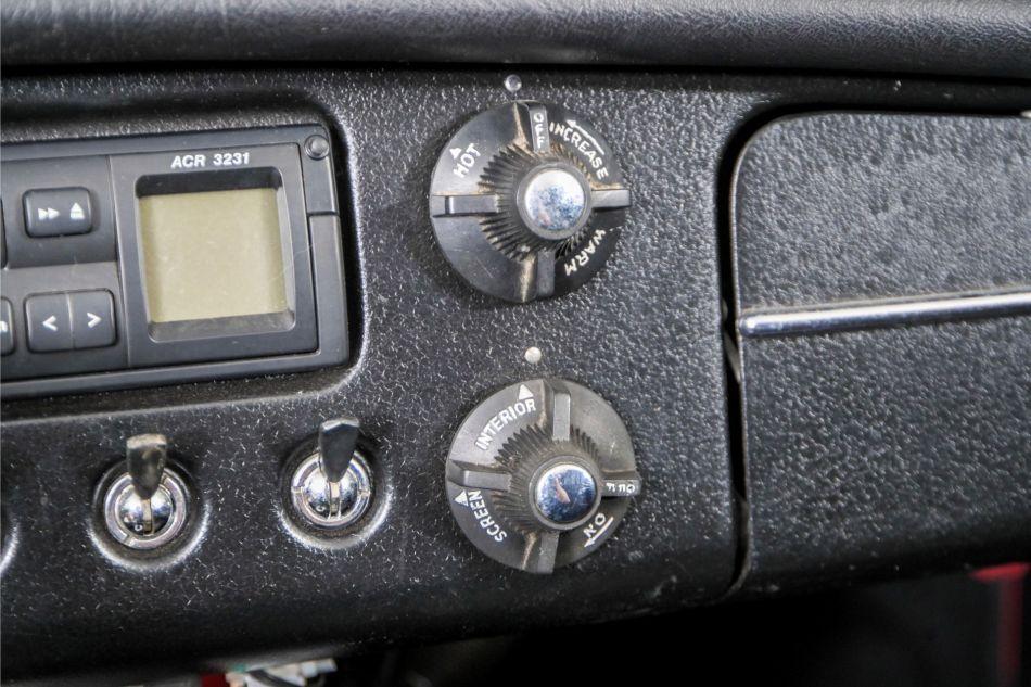 1966 MG B MGB overdrive chroom spaakwielen