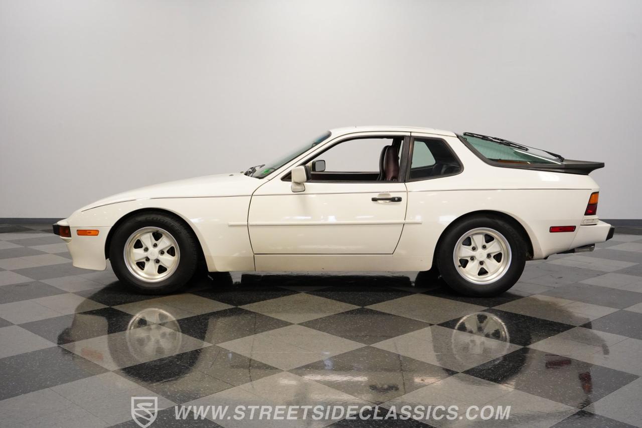 1985 Porsche 944