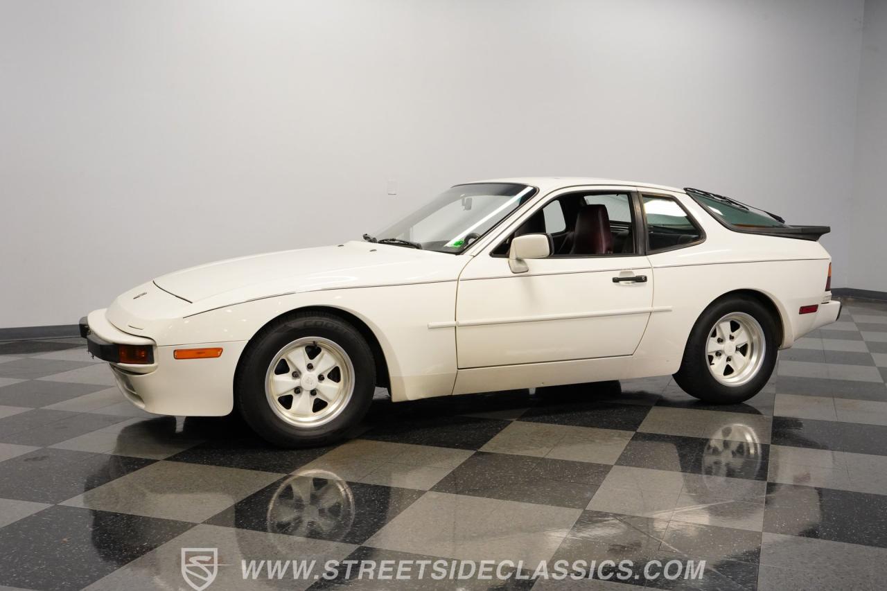 1985 Porsche 944