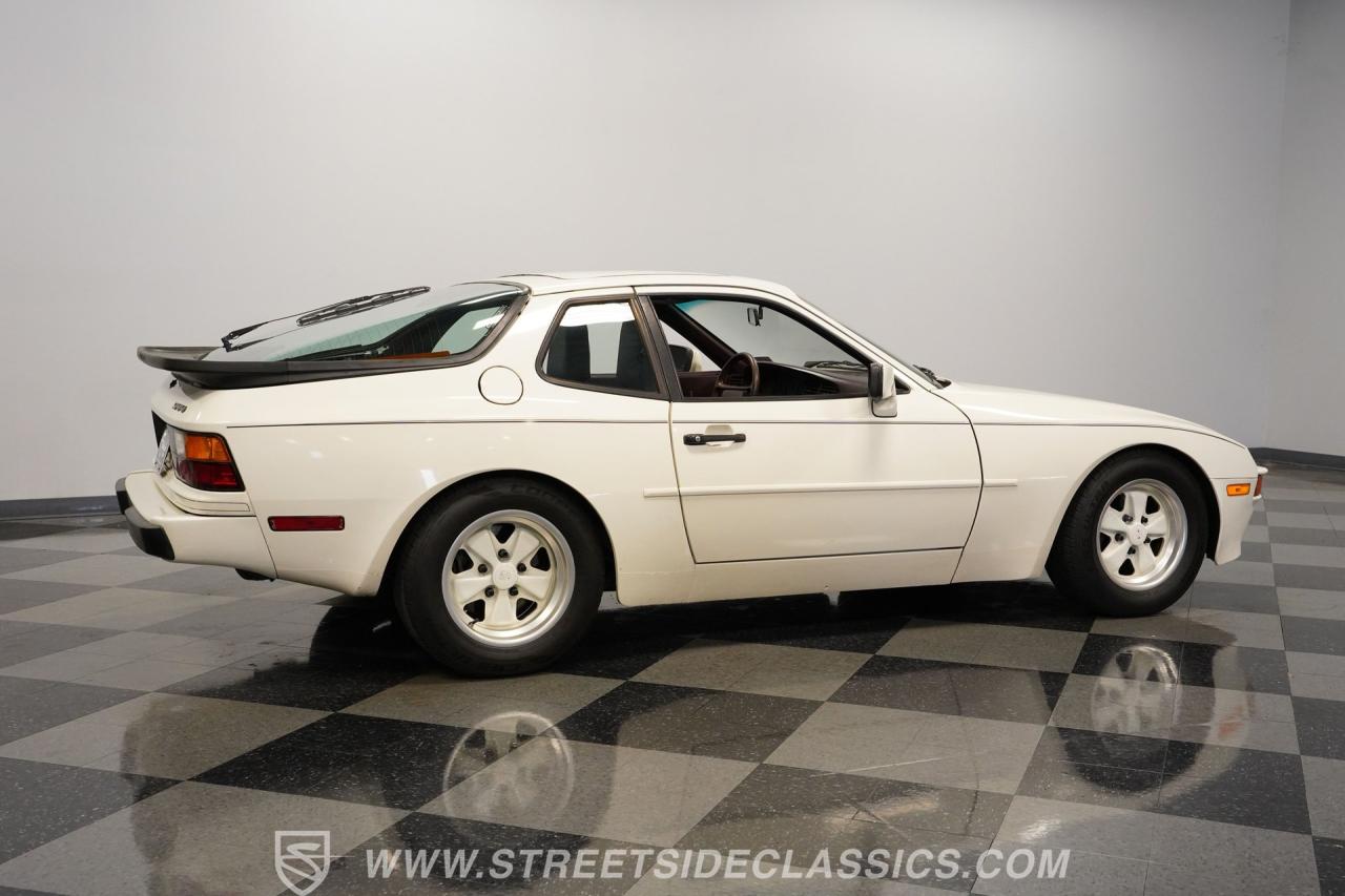 1985 Porsche 944