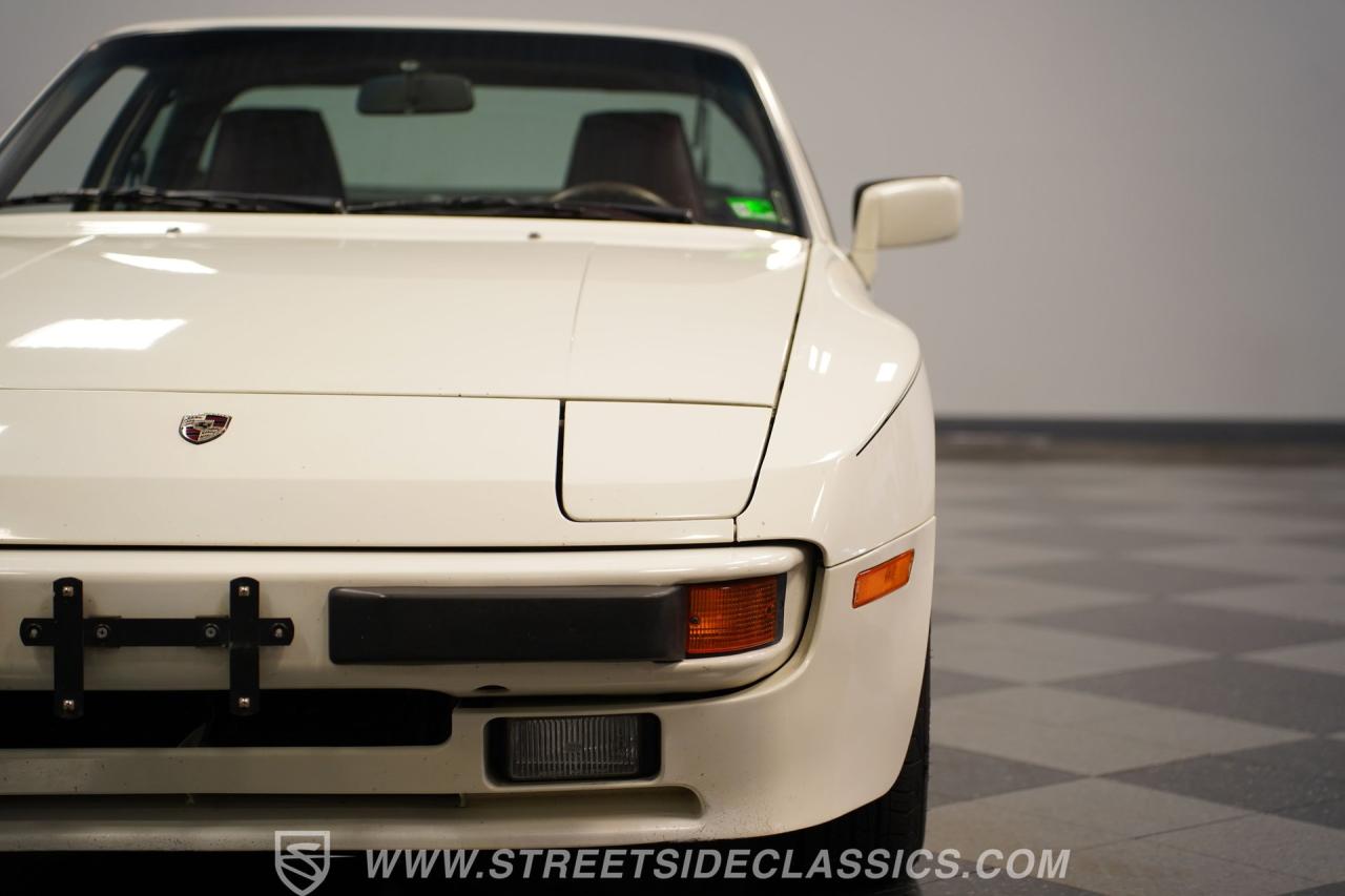 1985 Porsche 944