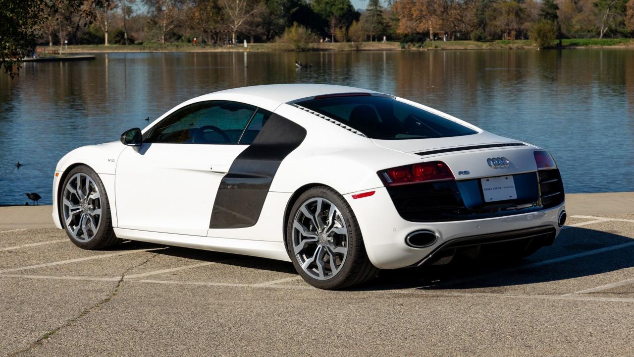 2012 Audi R8 V10