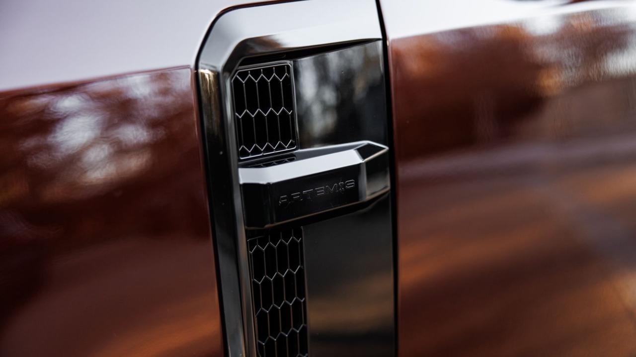 2025 Land Rover Defender 110 &ldquo;Artemis K2&rdquo;