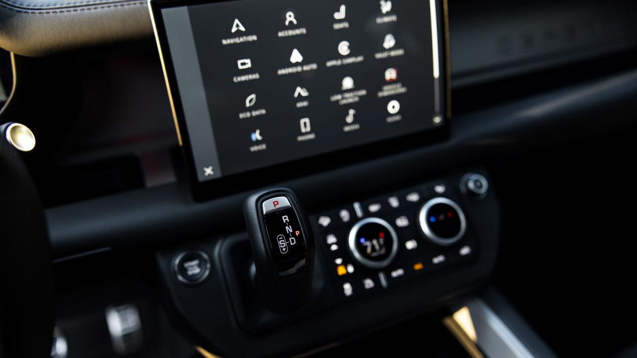 2025 Land Rover Defender 110 &ldquo;Artemis K2&rdquo;