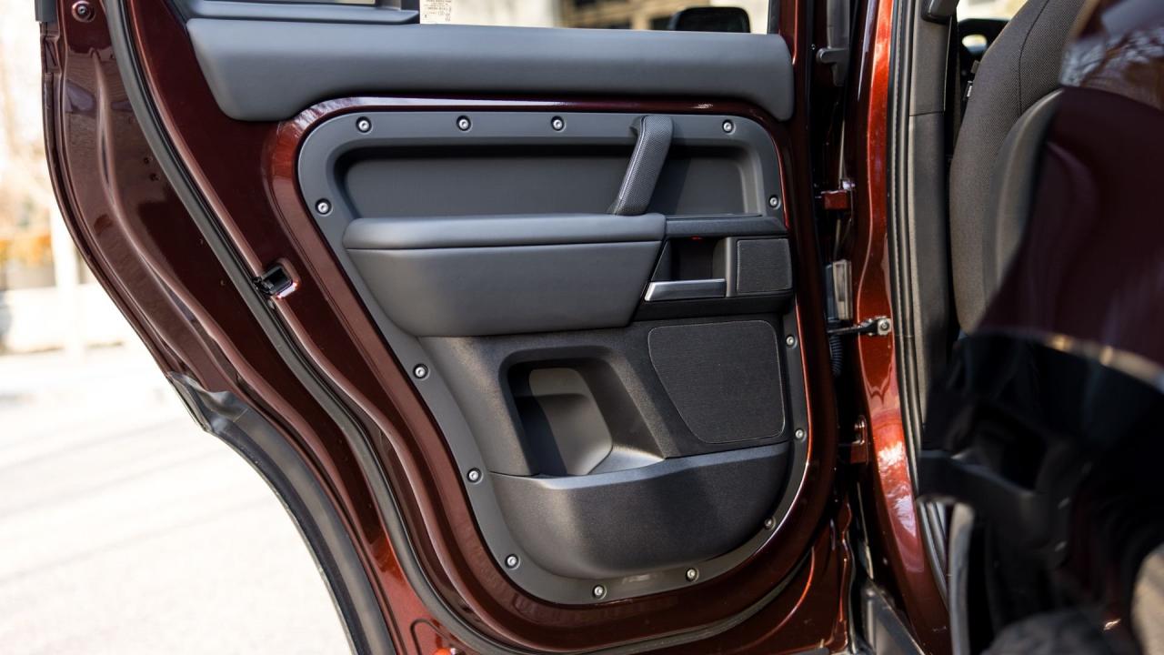 2025 Land Rover Defender 110 &ldquo;Artemis K2&rdquo;