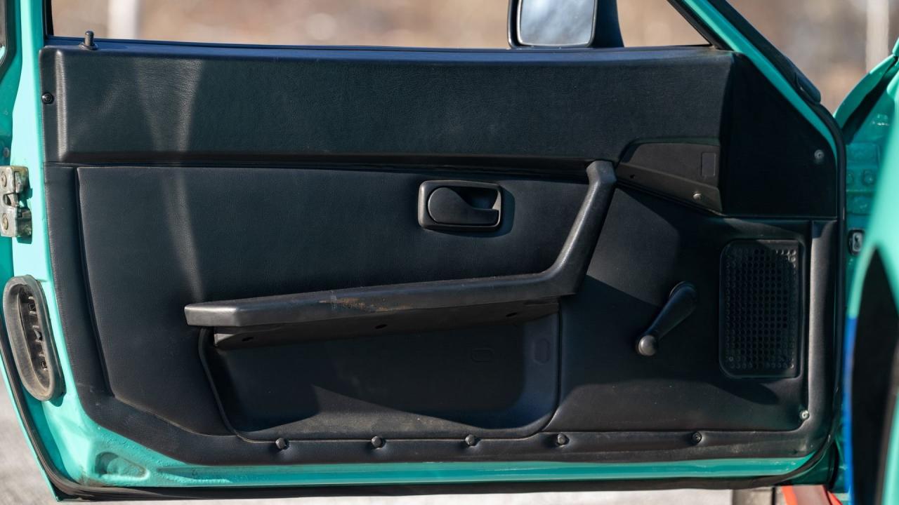 1988 Porsche 944 Turbo Cup &ldquo;Seabrooke&rdquo;